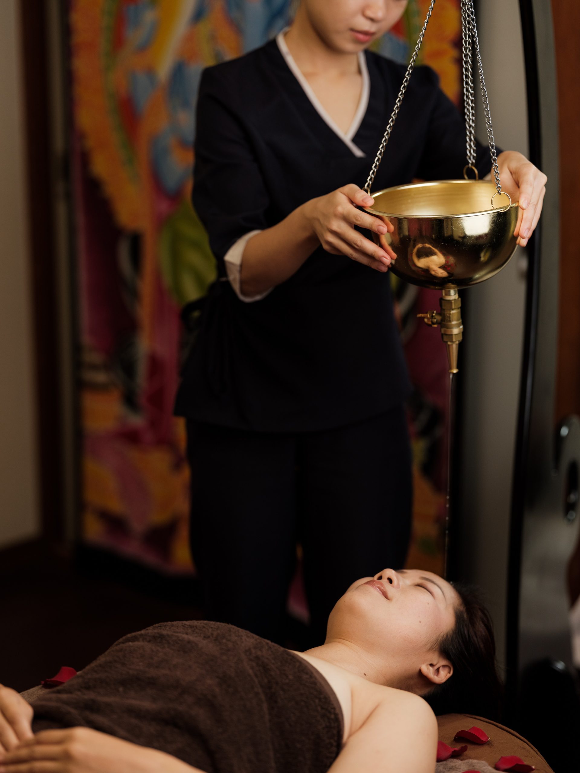 自律神経の乱れにはシロダーラ