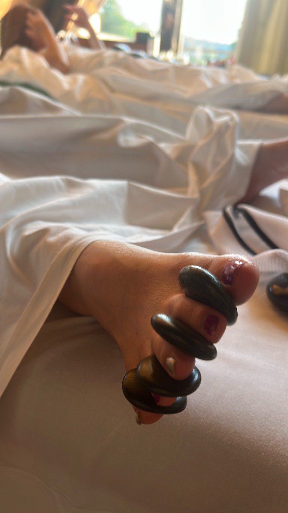 ストーンマッサージ講習を開催して頂きました!